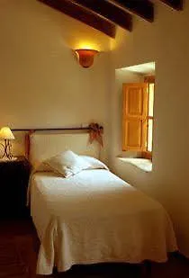 Petit Hotel Hostatgeria La Victoria الكوذيا
